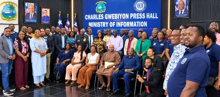 IIC Marks 16 Years of FOI Act